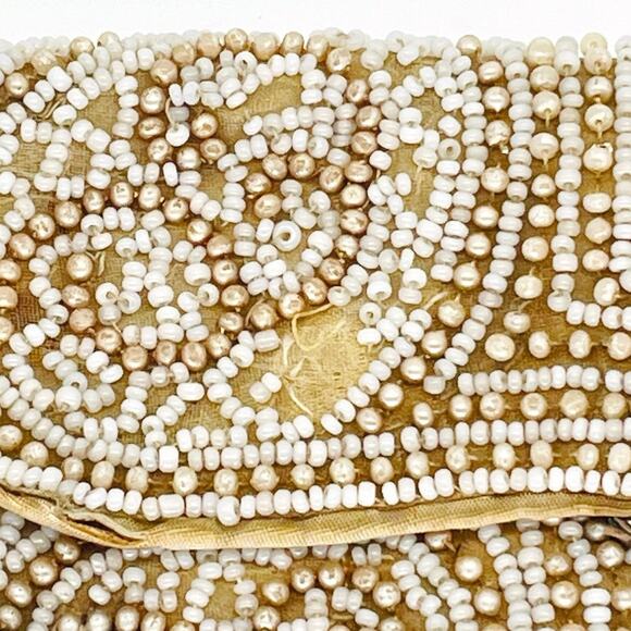 30’s Mini Seed-Beaded Wedding Clutch - Picture 6 of 7